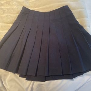 Pleated skirt